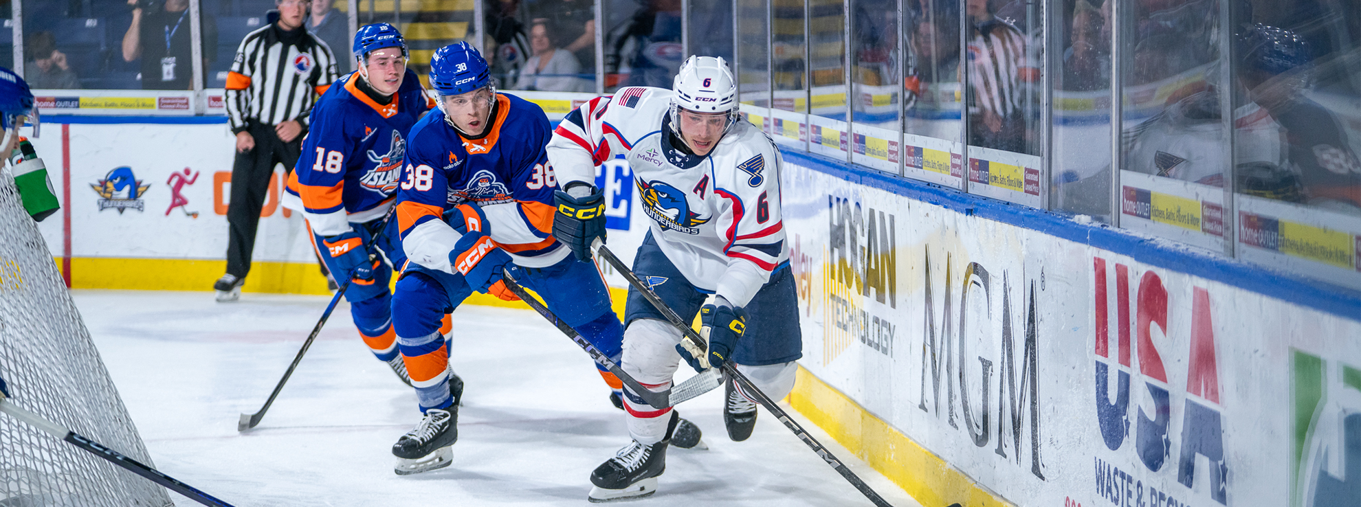 Islanders Face Thunderbirds at 10:35 a.m.